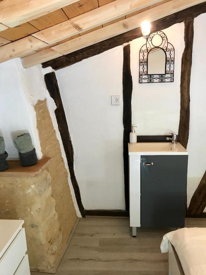 Carreron Gites Gondrin Exteriör bild